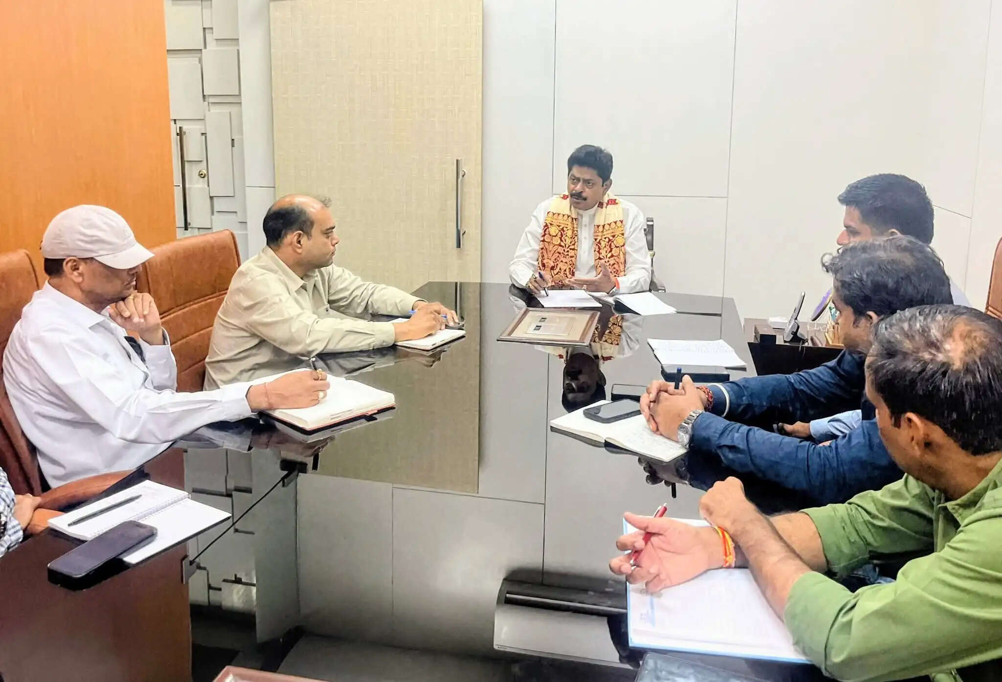 प्री-मानसून की तैयारियों को लेकर विधायक गोपाल शर्मा ने अधिकारियों को दिए अलर्ट रहने के निर्देश