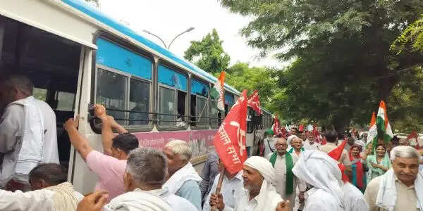 जींद : श्रम अधिकारों पर सरकार के हमलों के खिलाफ विराेध प्रदर्शन