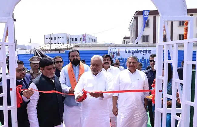 मुख्यमंत्री ने कैमूर जिले को दी 209 करोड़ रुपये की योजनाओं की सौगात