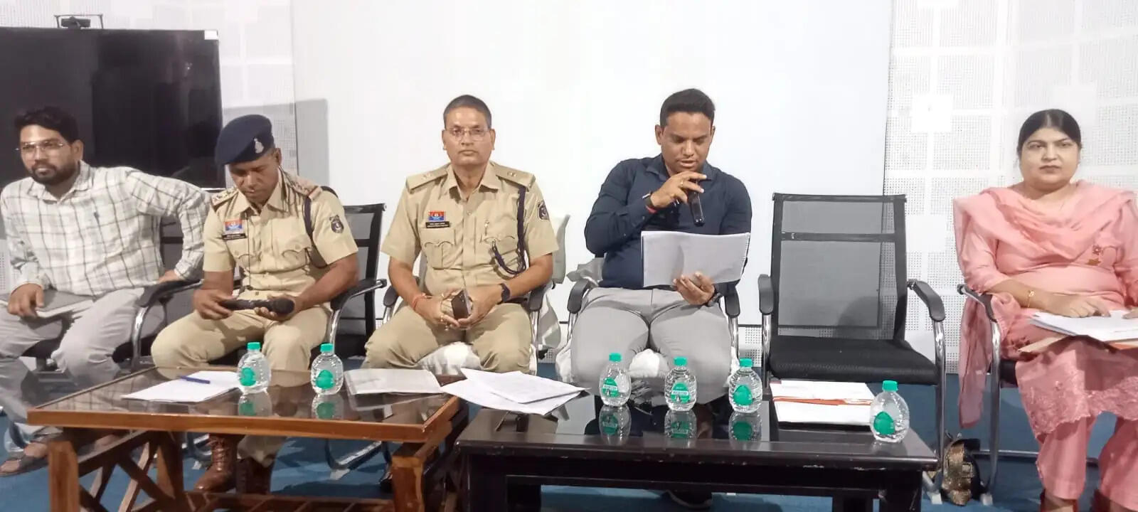जांजगीर-चांपा में जब्त और राजसात 65 वाहनों की हुई सार्वजनिक नीलामी, पुलिस को मिले 9.24 लाख रुपये