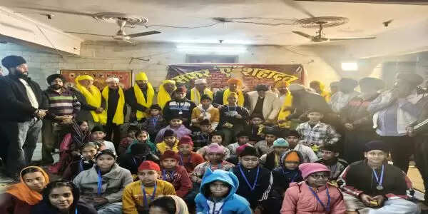 राज्य सभा सांसद सिकंदर कुमार पहुंचे नाहन&nbsp; व पोंटा&nbsp;गुरुद्वारे, नवाया शीश&nbsp;