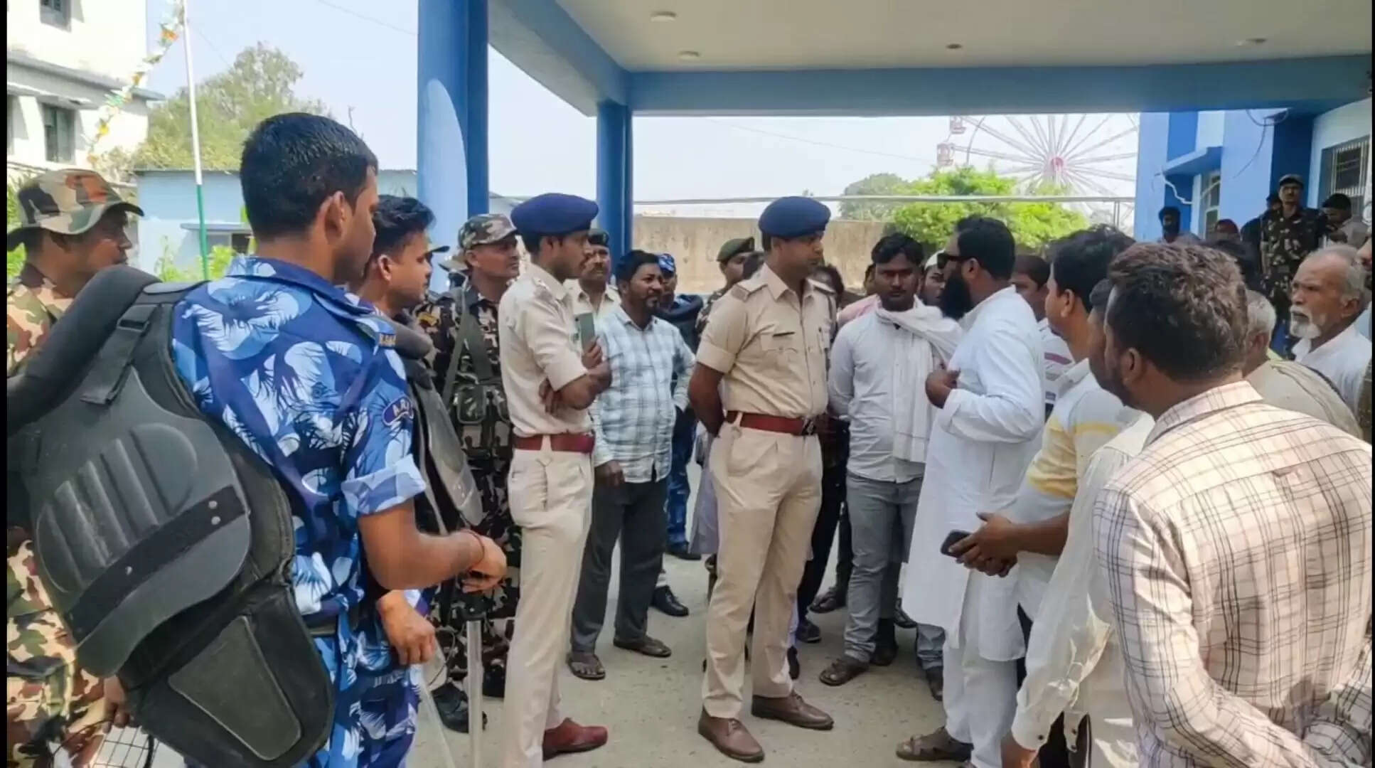 जेल में बंद कैदी की मौत,परिजनों ने जेल प्रशासन पर पिटाई कर हत्या करने का लगाया आरोप,हंगामा