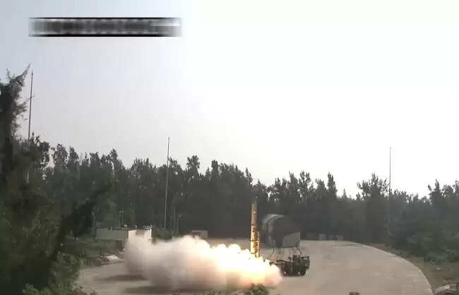 शॉर्ट रेंज बैलिस्टिक मिसाइल 'प्रलय' का परीक्षण, 475 किमी. दूर था निशाना