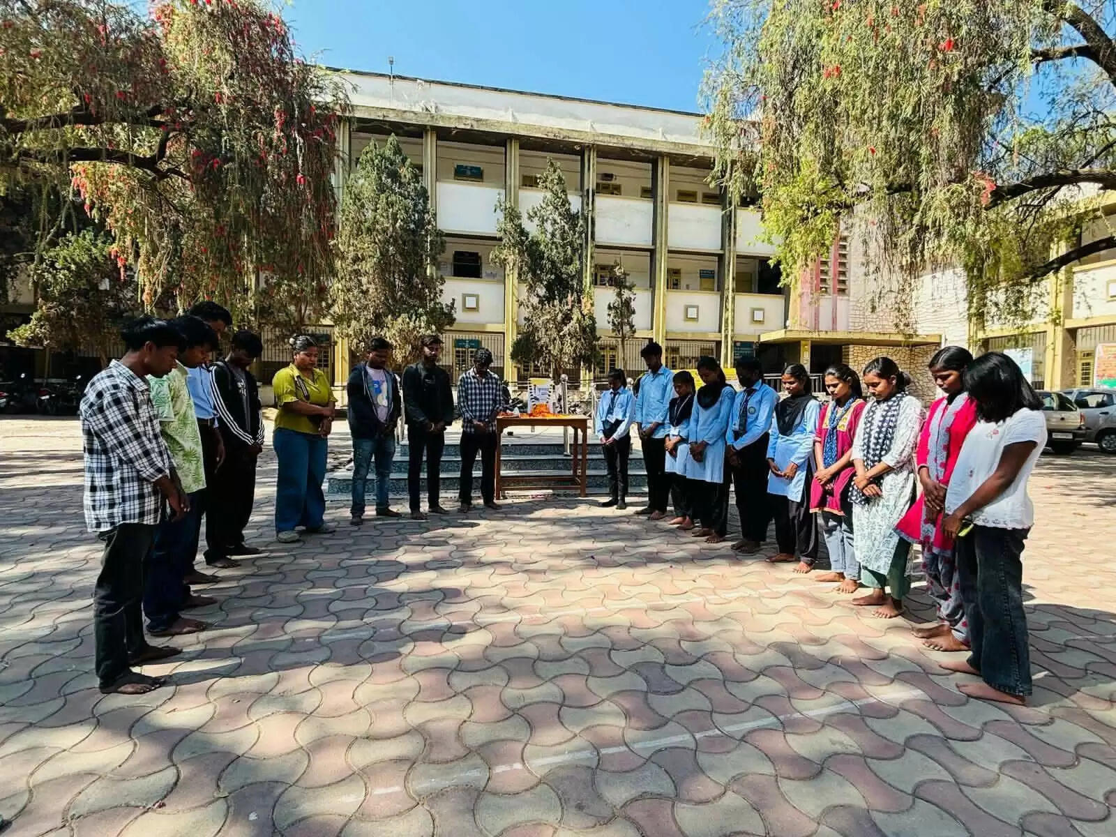 दिशोम गुरुजी को आदिवासी छात्र संघ ने दी श्रद्धांजलि