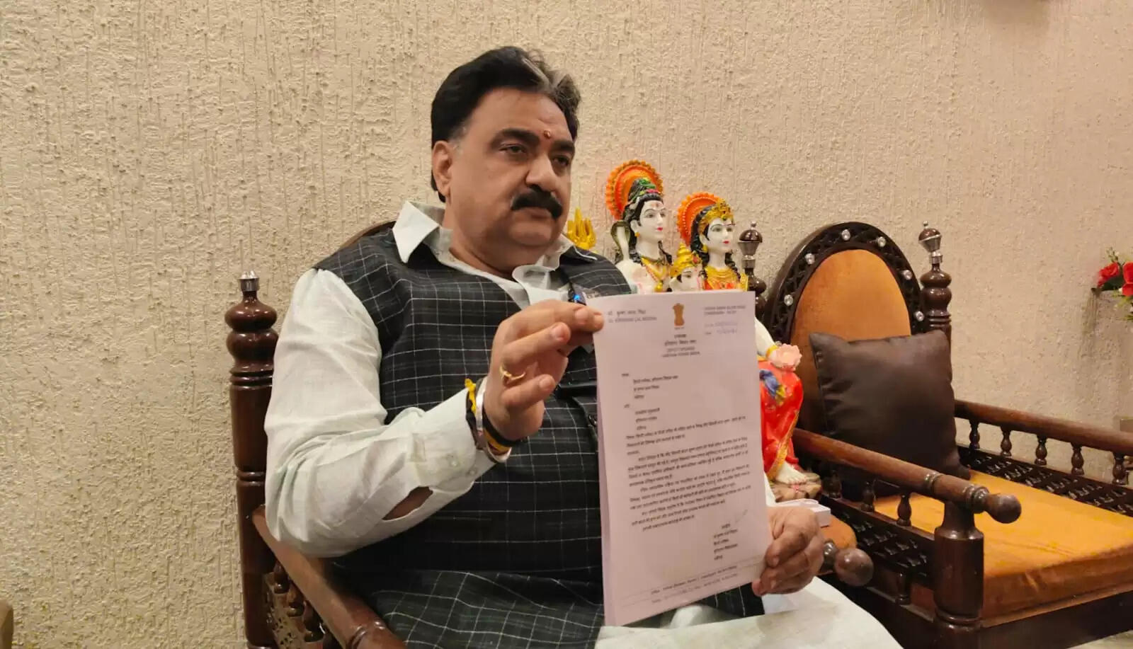 जींद : निजी सचिव पर लगाए गए आरोपों की जांच के लिए सीएम को पत्र लिखा : डा. कृष्ण मिड्ढा