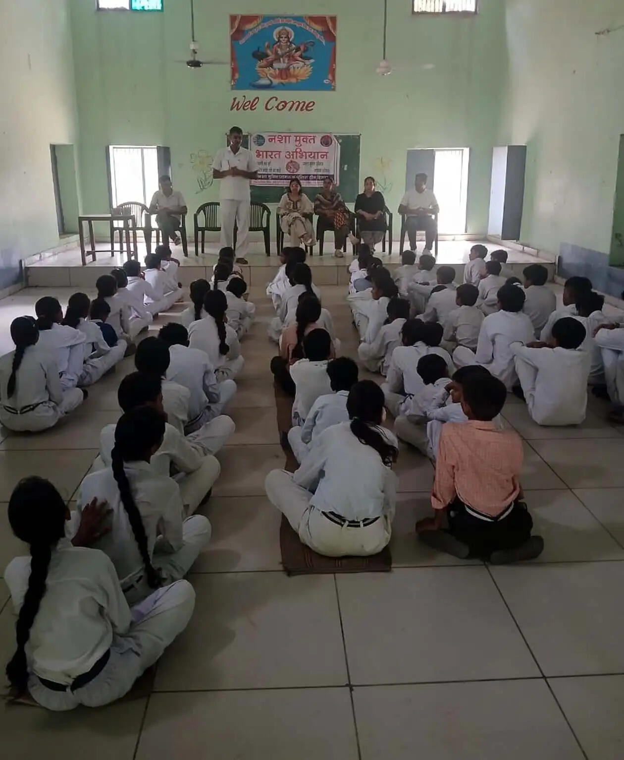 हिसार : नशे के खिलाफ पुलिस का जागरूकता अभियान जारी, 13 नशा पीड़ितों को उपचार से जोड़ा
