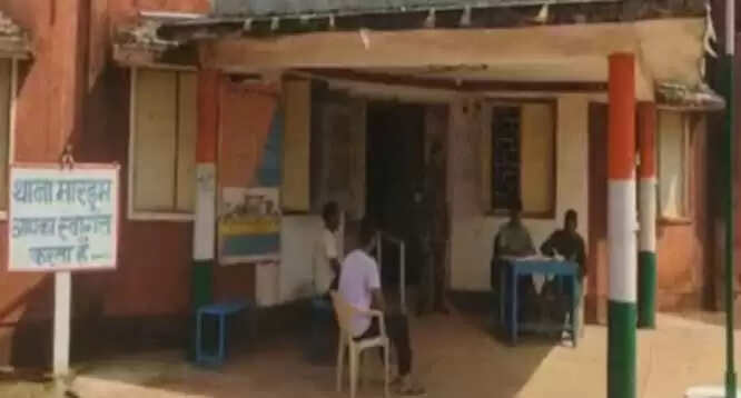 जगदलपुर : अनियंत्रित स्कार्पियो वाहन पेड़ से टकराई, तीन की मौत ,10 घायल