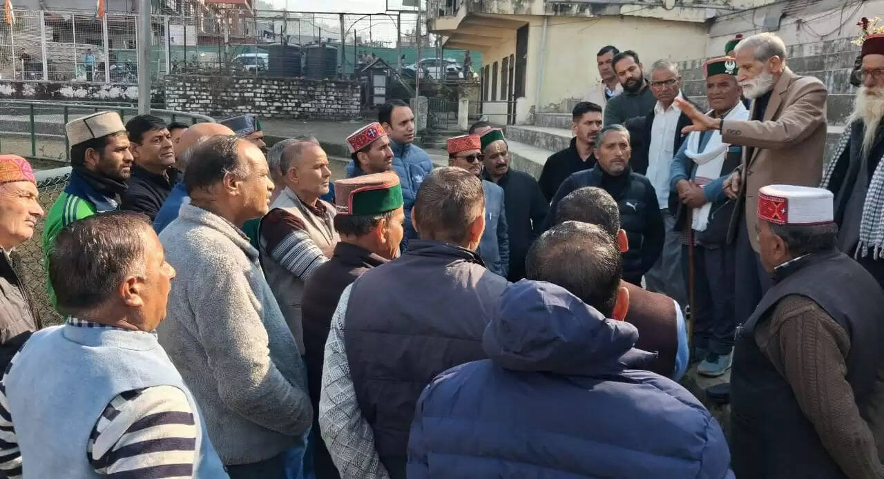 मंडी शिवरात्रि : कारदारों ने देवताओं के बैठने की जगह का किया निरीक्षण