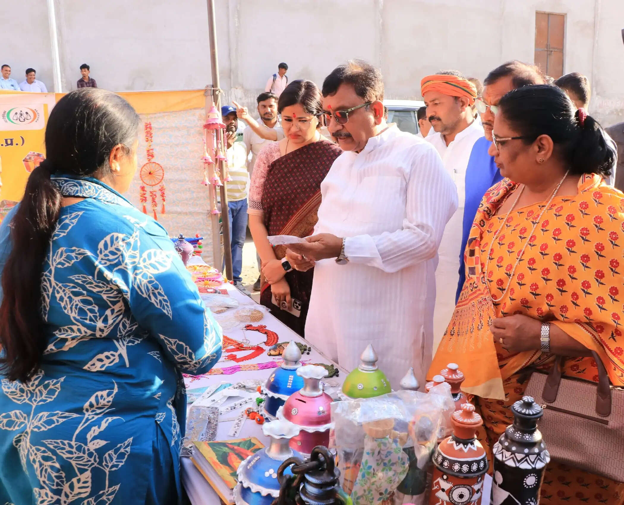 झाबुआ: संकल्प से समाधान अभियान का समापन, 83 हजार आवेदनों का हुआ निराकरण