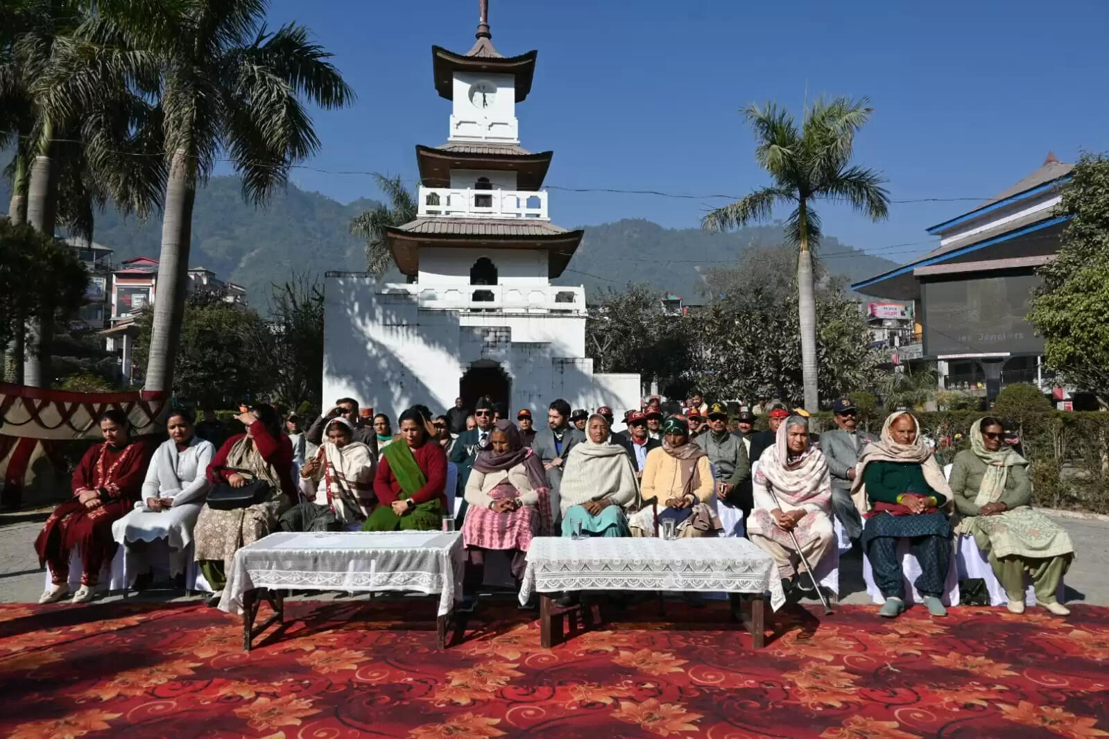 शहीद स्मारक मंडी में मनाया 1971 युद्ध की स्मृति में 54वां विजय दिवस समारोह, शहीदों को दी गई श्रद्धांजलि