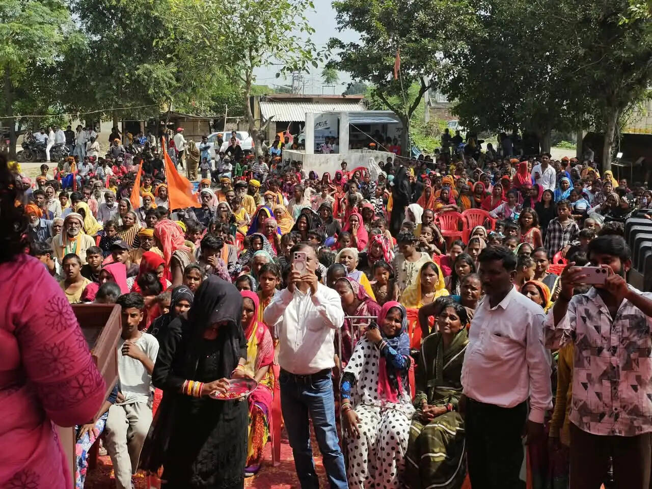 घुमंतू समाज के उत्थान के लिए समर्पित राज्य सरकार : असीम अरुण