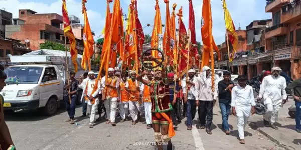 श्री दादू पालकॉ भैराणा धाम की विशाल पदयात्रा का शुभारंभ