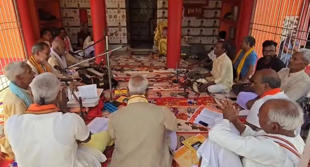 चैत्र नवरात्र को लेकर काली मंदिर में हुआ सुंदरकांड पाठ