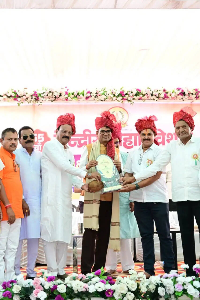 शिक्षा, संगठन और संस्कार से ही समाज की होगी प्रगति : ओपी चौधरी
