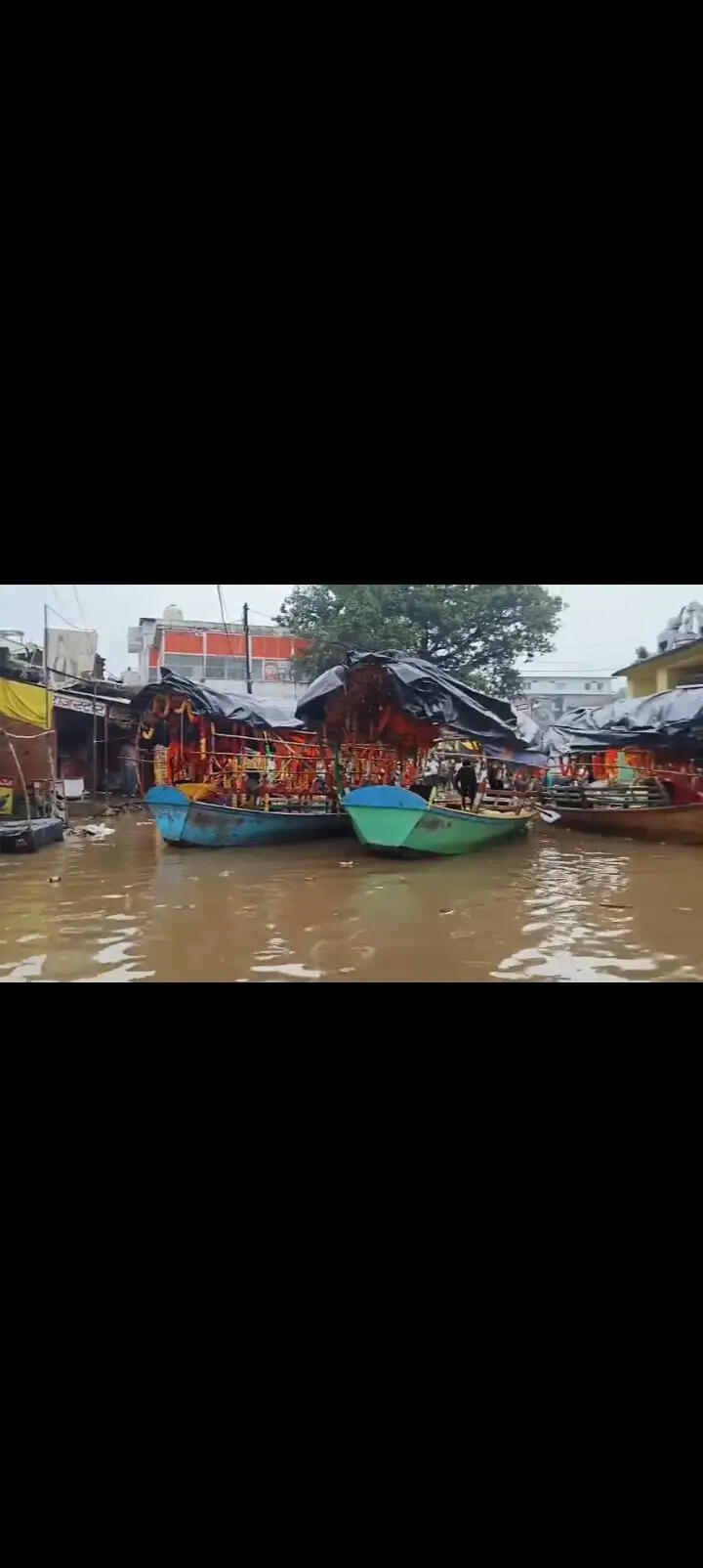 मूसलाधार बारिश से सतना-मैहर बेहाल, मंदाकिनी खतरे के निशान से दो मीटर ऊपर; कई मार्ग बंद