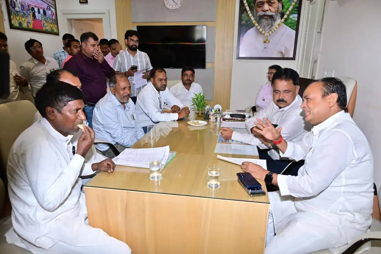 सहायक अध्यापकों के लिए खुशखबरी, अनुकंपा नौकरी प्रस्ताव अगले कैबिनेट में