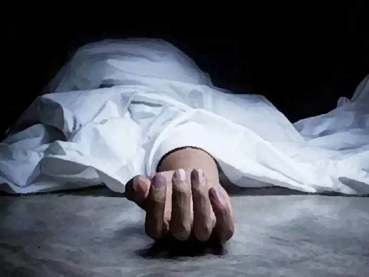 फिरोजाबाद : बंद कमरे में मिला इटावा के युवक का शव, गला रेतकर हत्या