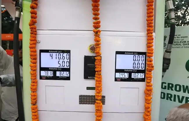 हरदीप सिंह पुरी ने नई दिल्ली में भारत का पहला ई85 फ्यूल किया लॉन्च
