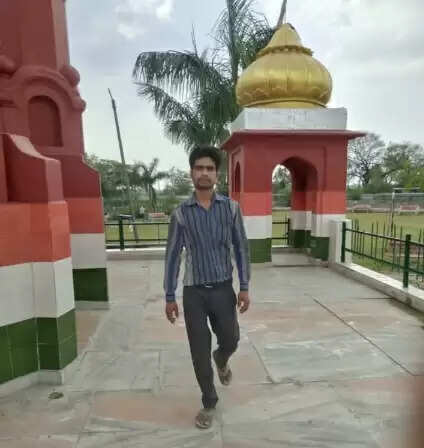 वाहन की टक्कर से मजदूर की मौत