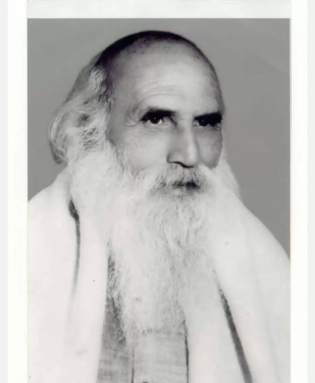 राज्य आंदोलनकारीयों ने उत्तराखंड राज्य आंदोलन के प्रेरणास्रोत जननायक स्वर्गीय इंद्रमणि बड़ौनी जी की जयंती पर उनको याद किया