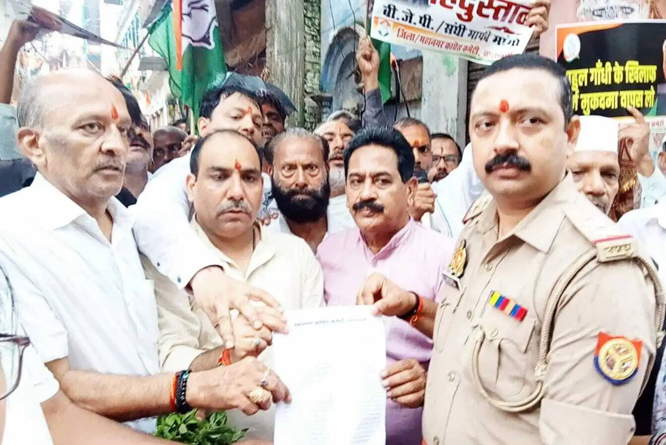 नेता प्रतिपक्ष राहुल गांधी के खिलाफ हल्द्वानी में मुकदमा दर्ज होने पर कांग्रेस में उबाल,पदयात्रा
