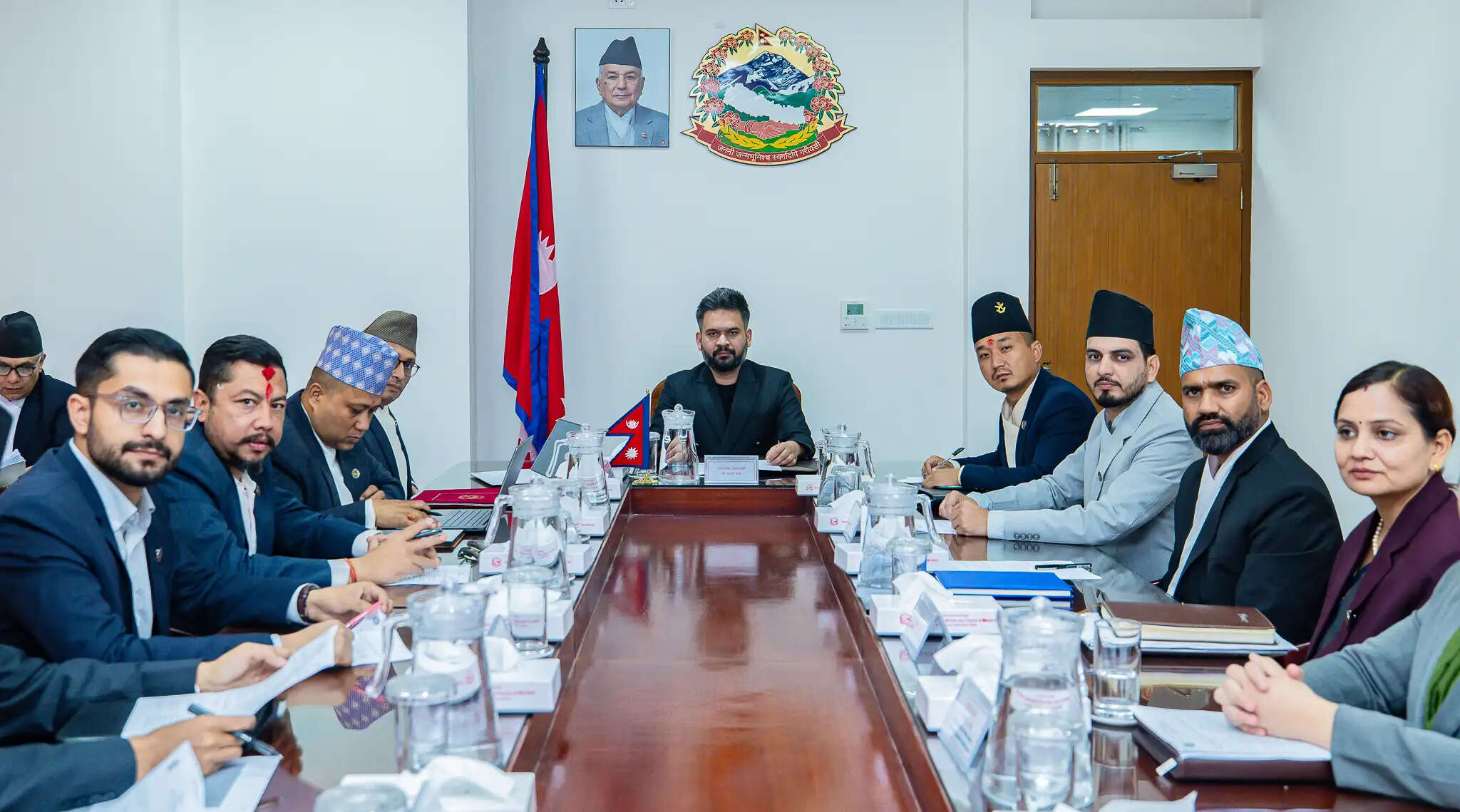 नेपाल में अब हफ्ते में दो दिन सार्वजनिक अवकाश, सुबह 9 से शाम 5 बजे तक खुलेंगे सरकारी दफ्तर