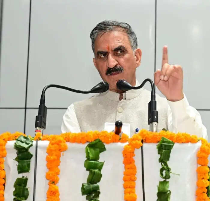 गरीब एवं भूमिहीन लोगों के अतिक्रमण के मामलों में रियायत के लिए बनाएंगे नीति : मुख्यमंत्री