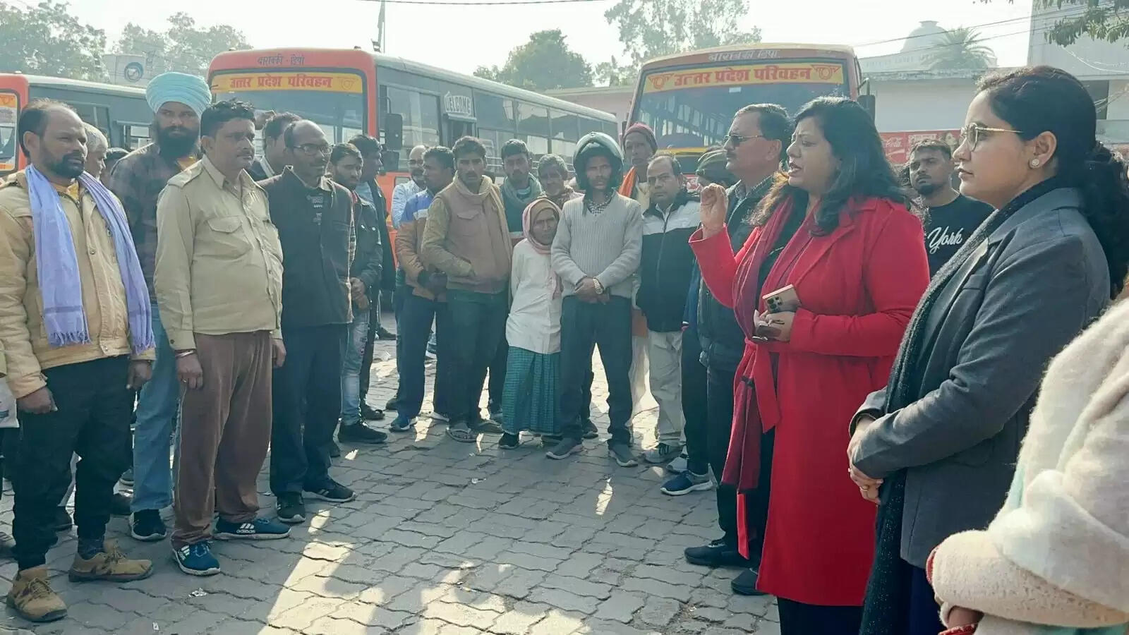 सड़क हादसे कम करने के लिए नियमों की जानकारी जरूरी : ऋतु सिंह