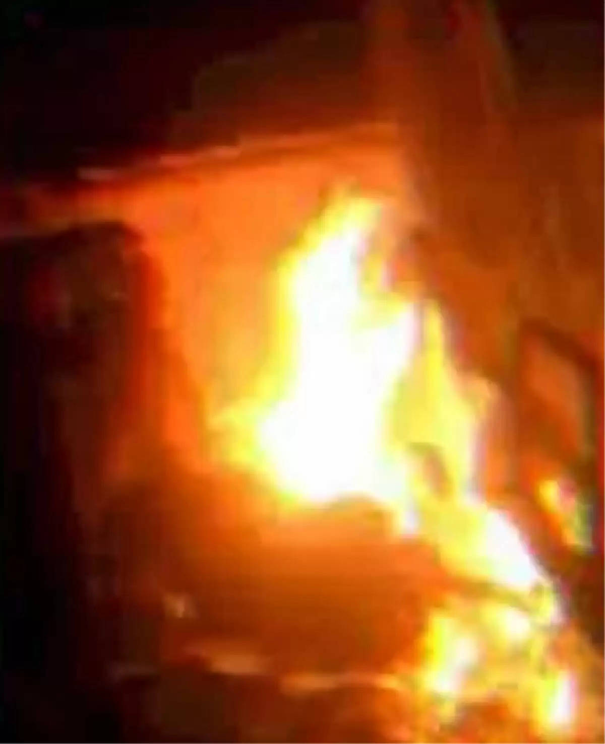 बिलासपुर (अपडेट): देर शाम घर में लगी आग में उपचार के दौरान मां-बेटे की मौत, एक हालत गंभीर