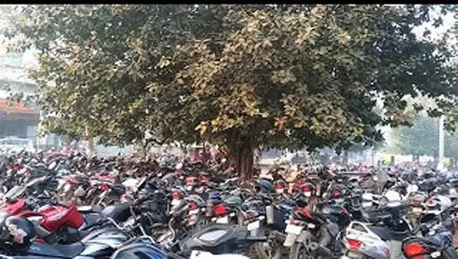 माघ मेला के दौरान प्रयागराज जंक्शन, सूबेदारगंज एवं छिवकी स्टेशन पर पार्किंग प्रतिबंध