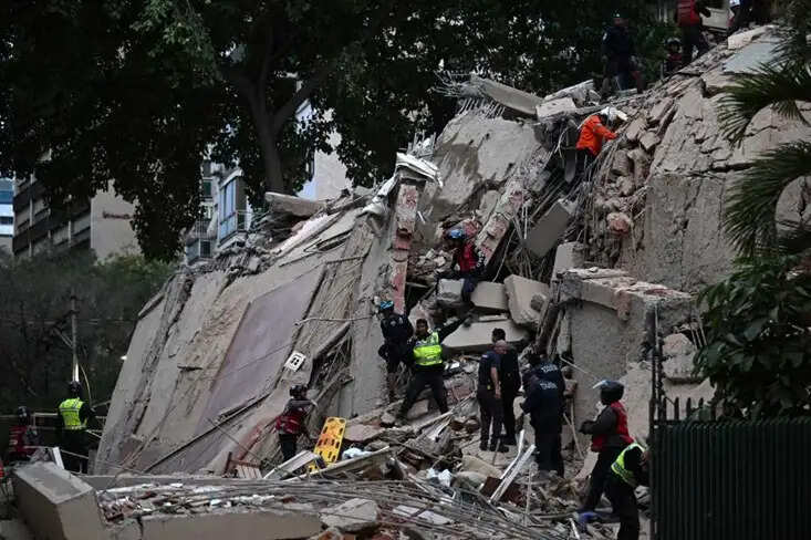वेनेजुएला में 7.5 तीव्रता के भूकंप से दहला, करीब 32 की मौत और&nbsp;700 घायल