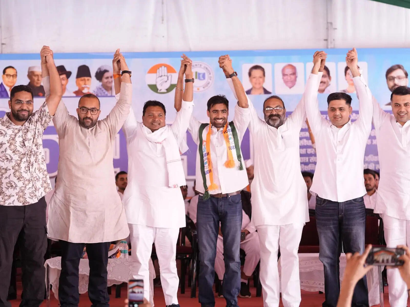 एनएसयूआई ने “संविधान संकल्प सभा” के रूप में आयोजित किया विनोद जाखड़ का शपथ ग्रहण समारोह