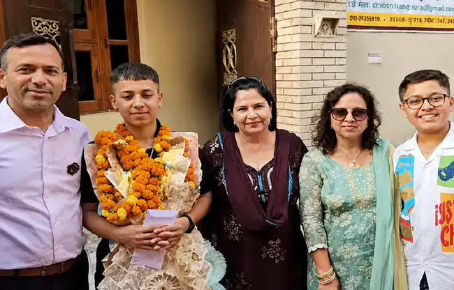 आर्मी लेफ्टिनेंट बनने वाली शीतल मेहलान का सोनीपत में हुआ स्वागत