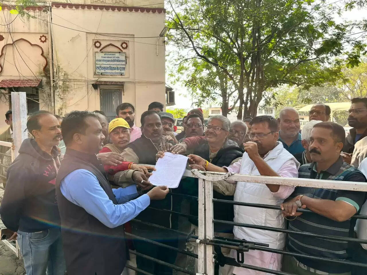 धार: बसंत पंचमी पर भोजशाला में दिनभर अखंड पूजन के लिए ब्राह्मण समाज ने की कलेक्‍टर से मांग