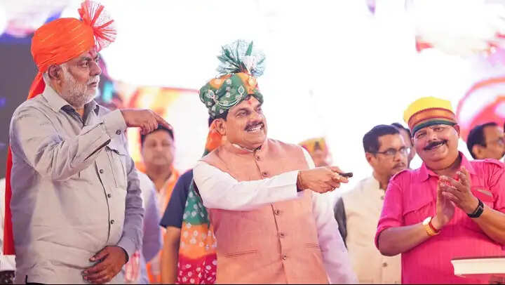 महिलाएं परिवार की रीढ़ और इज्जत, उनके सशक्तिकरण के हर संभव प्रयास कर रही राज्य सरकारः मोहन यादव