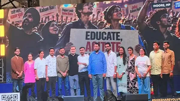 इंदौर में ‘छात्रों की गूंज’: राहुल गांधी ने छात्रों से&nbsp;किया&nbsp;संवाद, बोले- शिक्षा हर छात्र का अधिकार