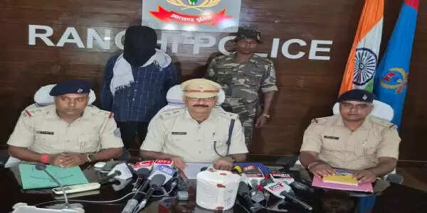 अफीम के साथ एक आरोपित गिरफ्तार