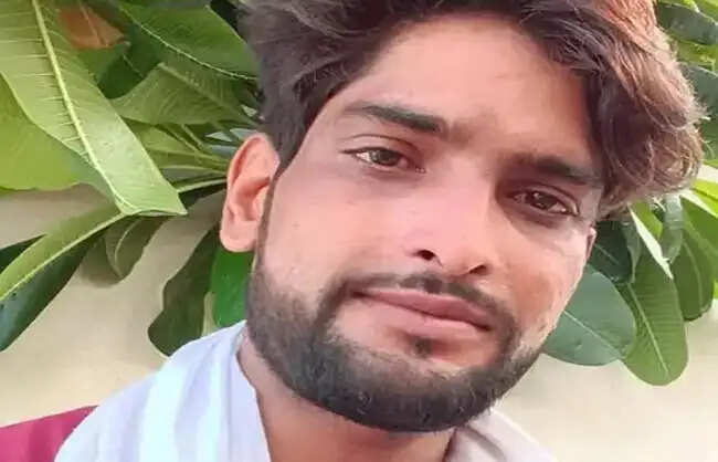 नारनौल में दिहाड़ीदार मजदूर की हत्या,पत्नी पर लगा आरोप