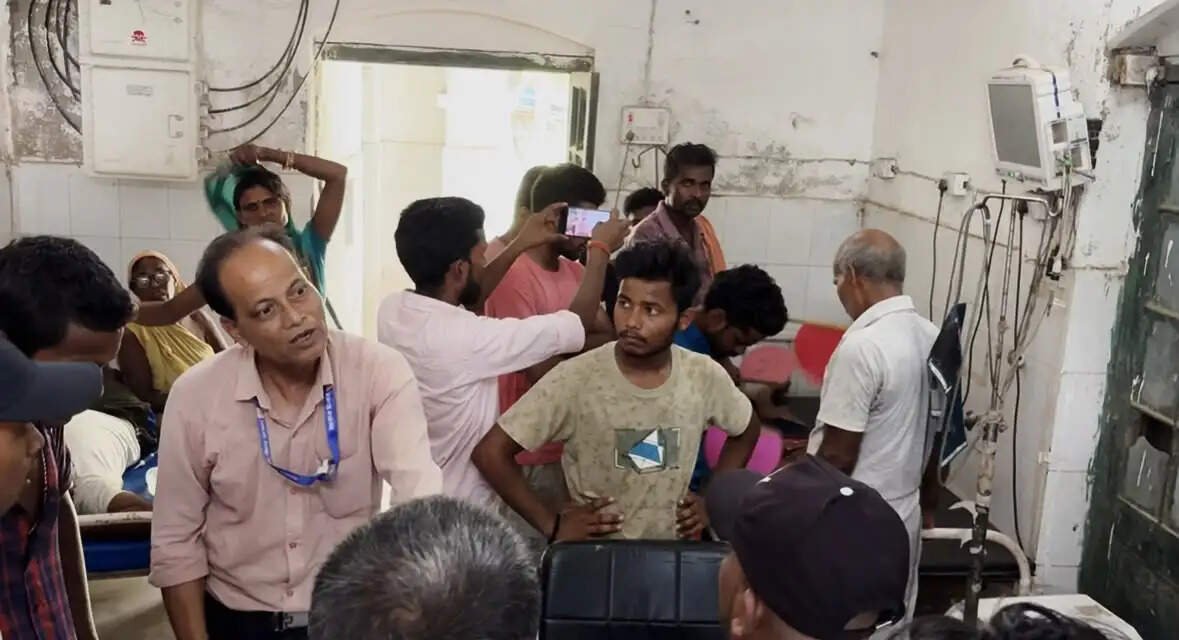 हाथ-पैर बंधी बेहोशी अवस्था में मिला गायब युवक, 55 हजार रुपये छीनने का आरोप