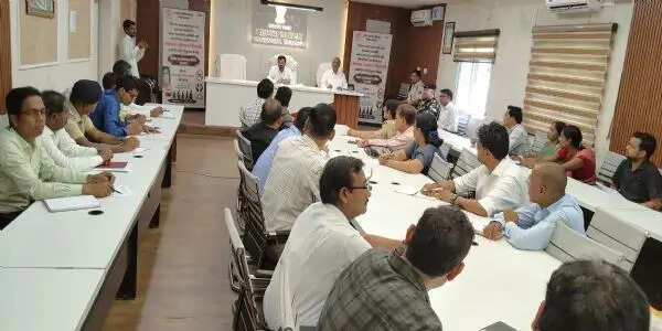 डीएम विशाल राज ने बाल अधिकारों की सुरक्षा हेतु अधिकारियों को सौंपी जवाबदेही