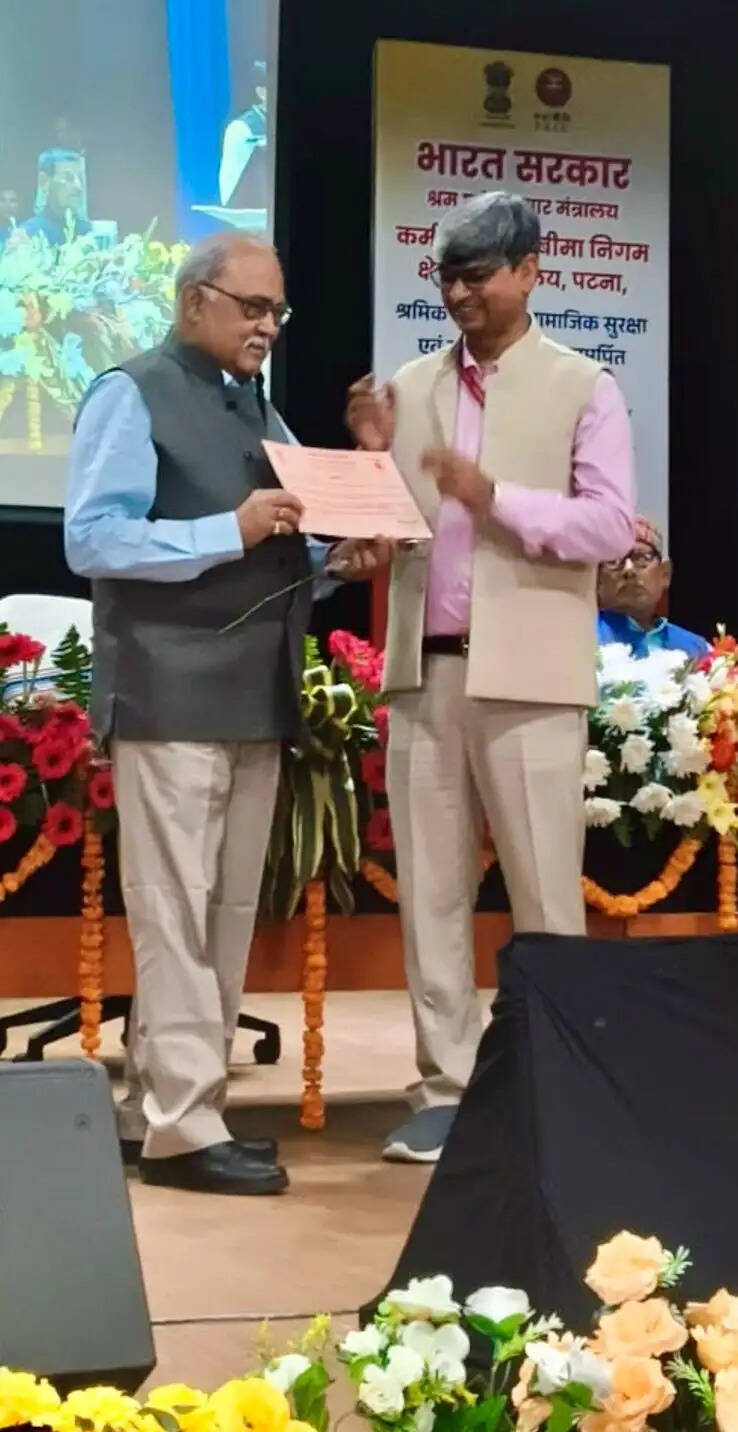 ईएसआईसी&nbsp;ने&nbsp;एसआईएस&nbsp;लिमिटेड काे&nbsp;उत्कृष्ट प्रदर्शन के लिए&nbsp;किया सम्मानित