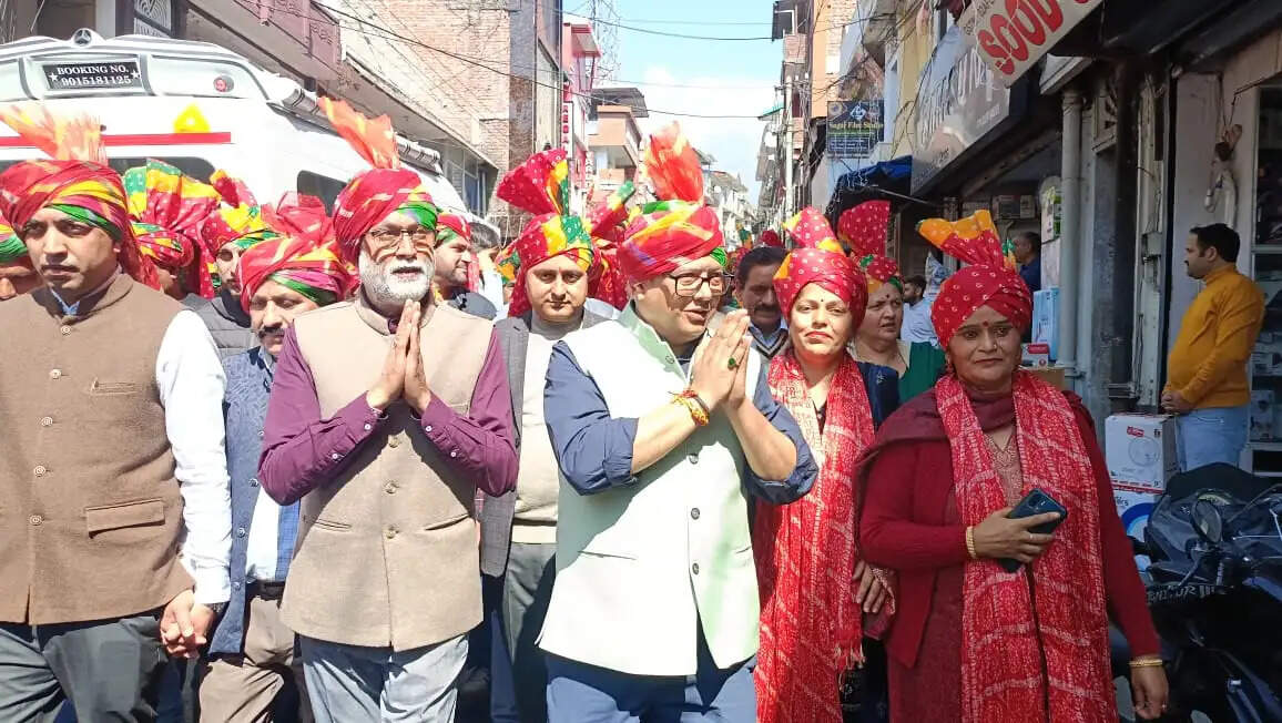 भव्य शोभायात्रा के साथ पालमपुर के राज्य स्तरीय होली मेले का आगाज़, विधायक बुटेल रहे मुख्यातिथि