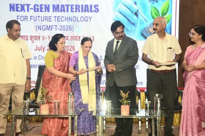 परफेक्शन नहीं, आत्मविश्वास है सफलता का मूल मंत्र: पद्मश्री डॉ. शुभा अयंगर