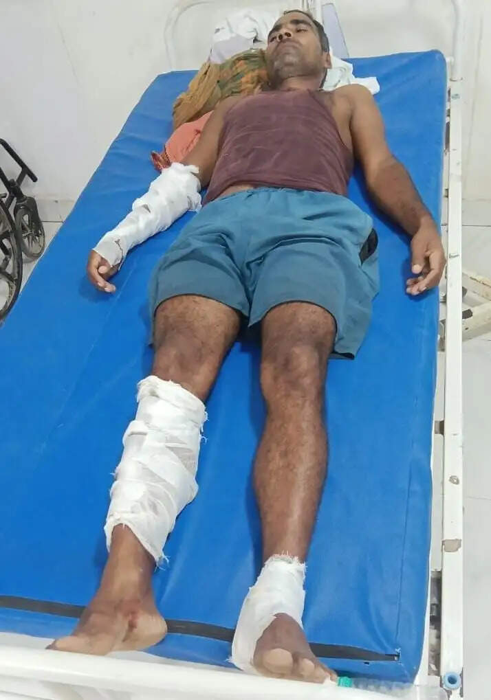 ट्रैक्टर खड़ा करने के विवाद में युवक को मारी गोली