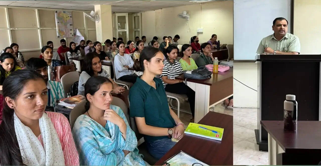 एसपीयू के इतिहास विभाग में विद्यार्थी मार्गदर्शन एवं विकास प्रकोष्ठ की स्थापना