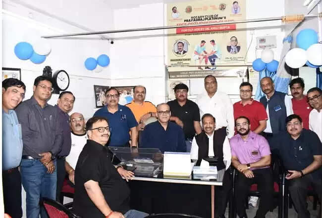 रोटरी प्रयागराज प्लैटिनम ने निःशुल्क ऑर्थोपेडिक क्लिनिक का किया उद्घाटन