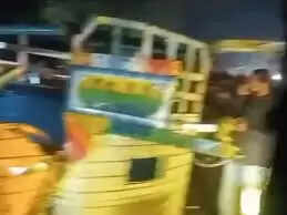 भोपालः भीषण सड़क हादसे में 5 लोगों की मौत, 12 घायल