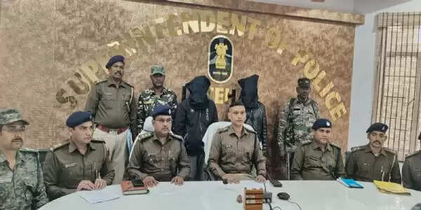 लातेहार में जेजेएमपी के दो उग्रवादी गिरफ्तार