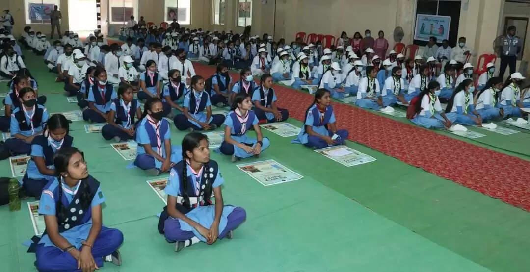 स्काउट्स-गाइड्स व यूनिसेफ के संयुक्त तत्वाधान में तारुण्य वार्ता का हुआ आयोजन