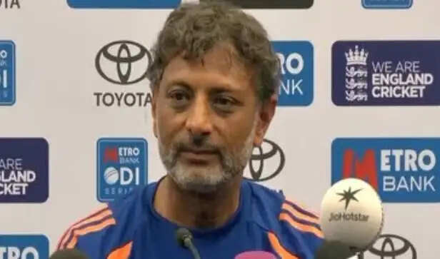 कोहली और गंभीर के बीच किसी 'ब्रिज' की जरूरत नहीं : सितांशु कोटक